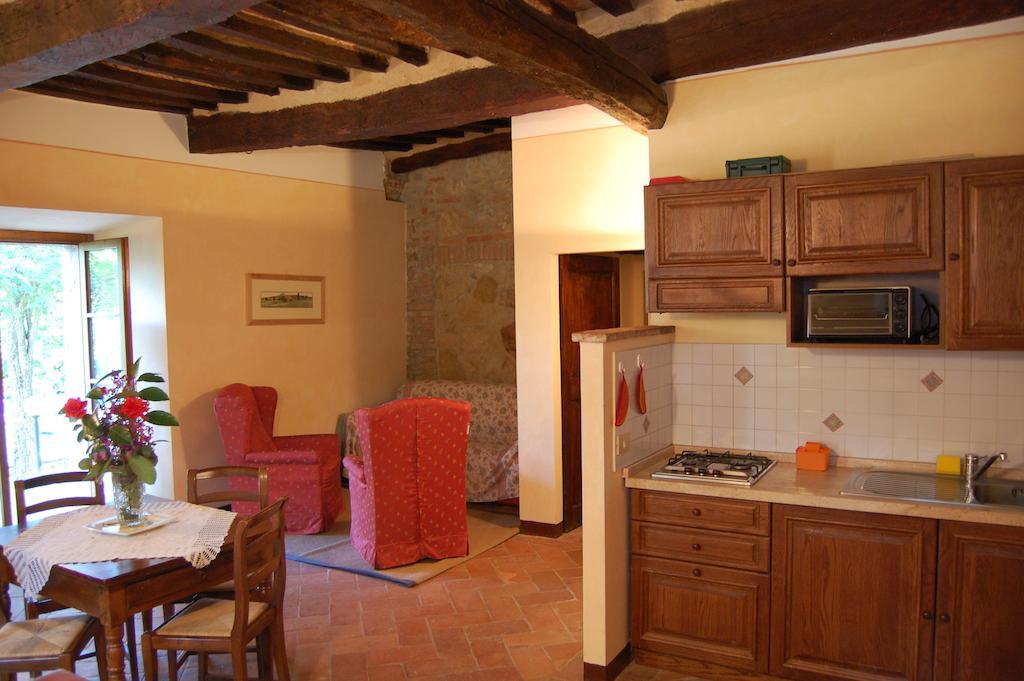 Agriturismo Casagrande Montepulciano Stazione Szoba fotó